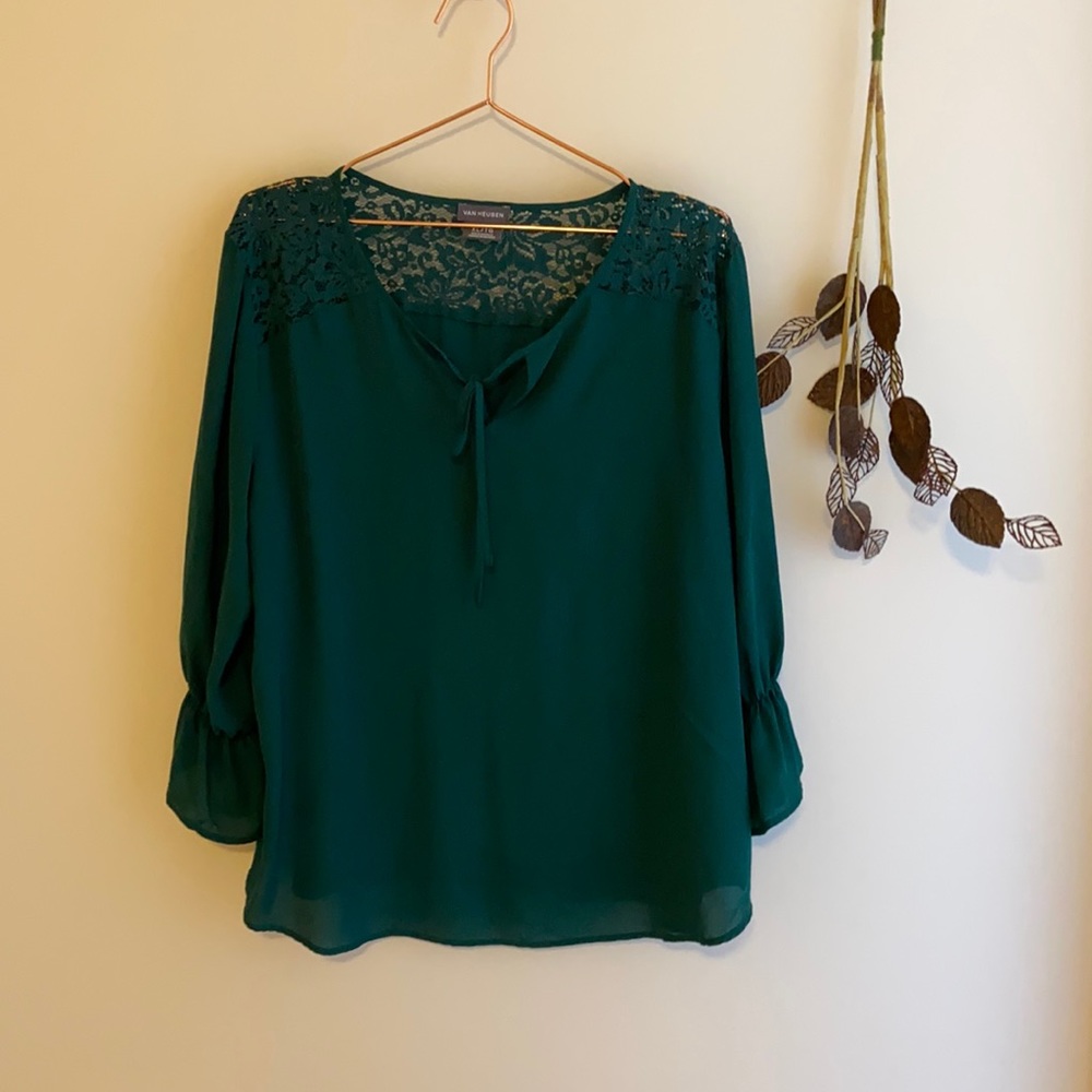 Green long sleeved top